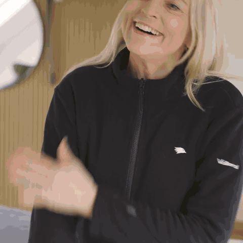 La polaire et la veste extérieure portées séparément